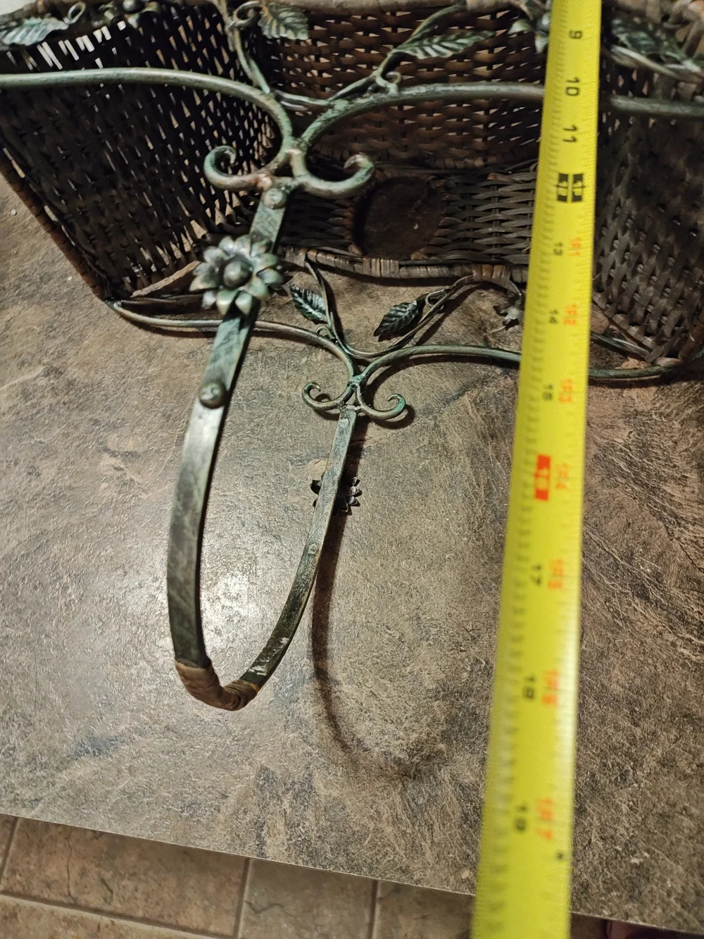 Source Unknown Wicker Hanging Basket with Green Metal Frame
